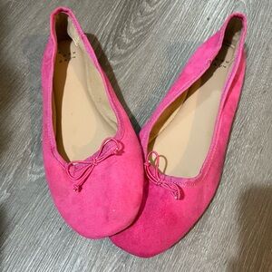 Bright comfy pink Flats